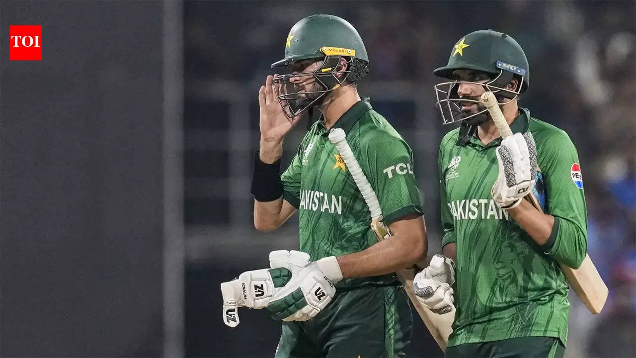 Awkward scenes in Colombo: Shaheen Afridi and Usman Tariq stand still as Team India snubs handshake - WATCH | Cricket News