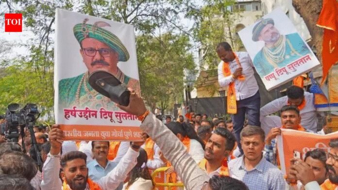 BJP Calls for Resignation Amid Chhatrapati Shivaji Maharaj–Tipu Sultan Controversy | Nagpur News