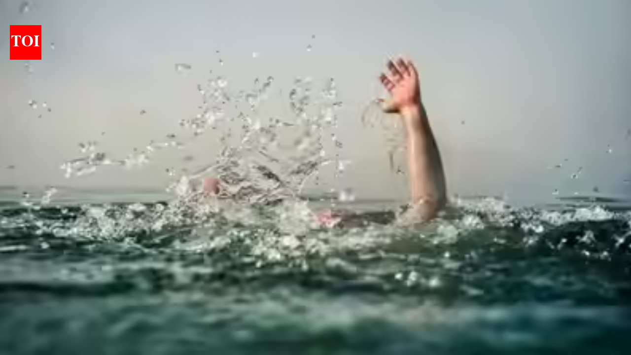 Bengaluru boy drowning: Mom tied up with maternity photo shoot at Bengaluru studio, 3-year-old slips into lake, drowns | Bengaluru News