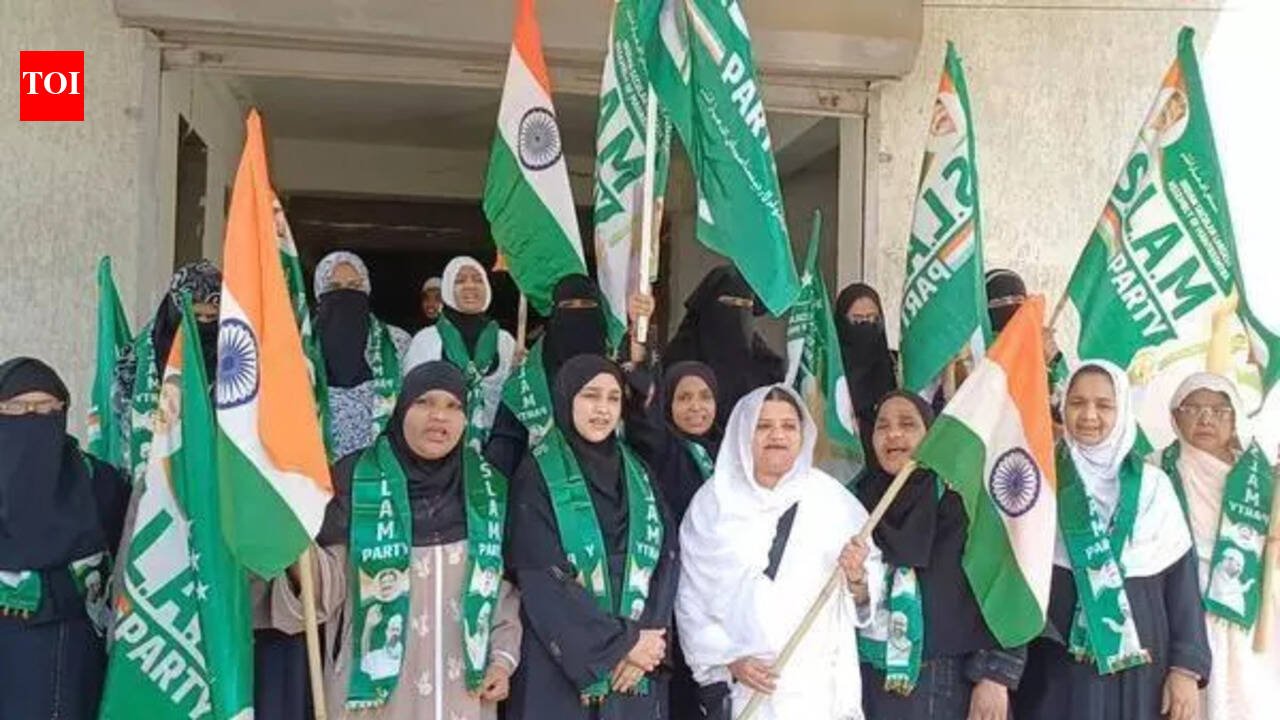 Birth certs row: Malegaon mayor slams BJP neta | Mumbai News