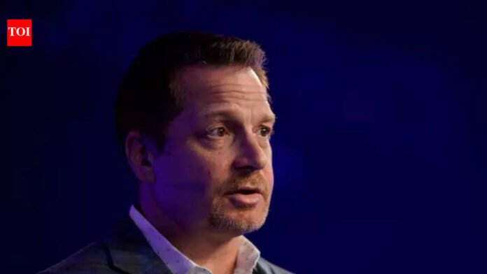 Crowdstrike Ceo George Kurtz:After Anthropic's new AI tool launch wipes millions from CrowdStrike's market value, CEO George Kurtz shares Claude AI’s reply when asked to build a CrowdStrike replacement |
