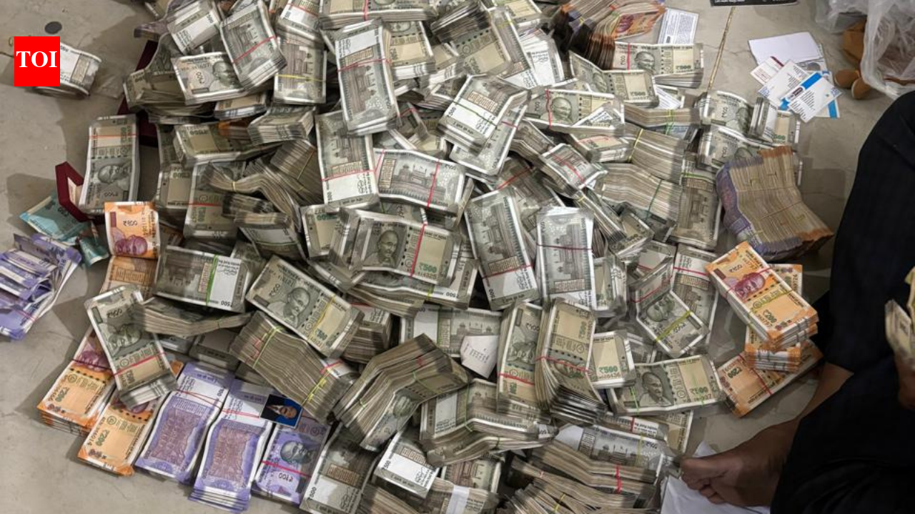 Debabrata Mohanty: Rs 30,000 bribe sting exposes Rs 4 crore cash hoard, gold & luxury house of Odisha mines officer | Bhubaneswar News