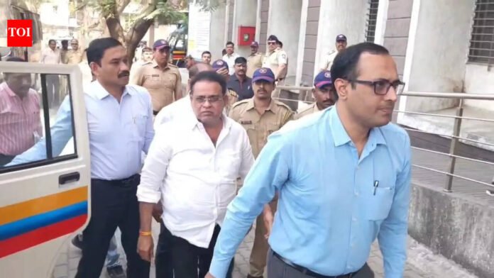 Ex-Bhiwandi mayor held in 11-yr-old land deal case | Thane News