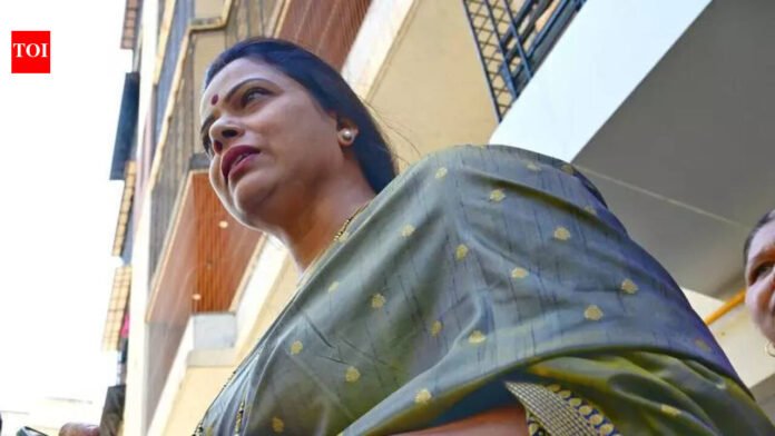 Fake birth certificates legalised Bangladeshis’ stay: Mumbai mayor | Mumbai News