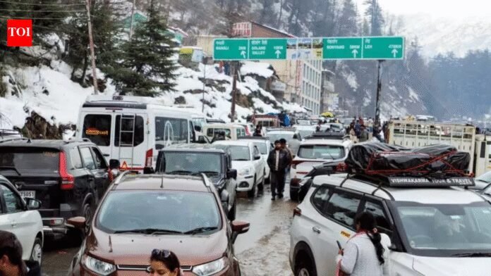 Himachal Pradesh Entry Tax: Himachal Pradesh raises entry tax; pvt cars to pay Rs 170 now; charges for double-axle buses and trucks unchanged | Chandigarh News