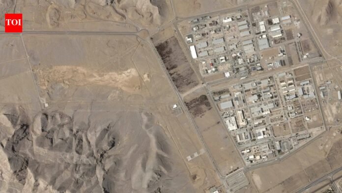 Iran 'one week' from bomb-grade uranium? Protests flare again in Tehran - top developments