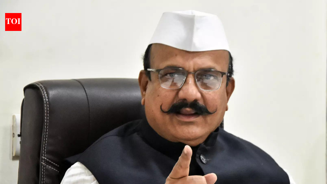 Maharashtra Congress chief likens Chhatrapati Shivaji Maharaj with Tipu Sultan; booked for hurting sentiments | India News