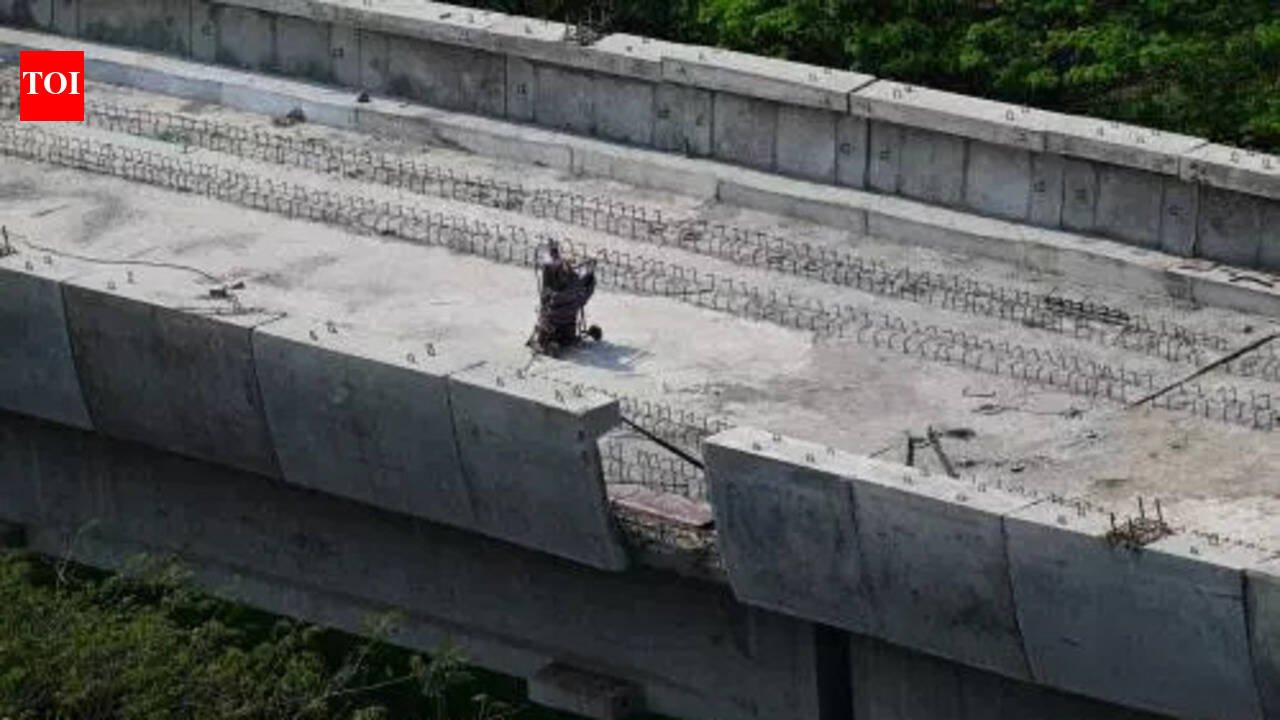 Metro 4 cement block collapse in Mumbai: MMRDA suspends two more officials, orders departmental inquiry against chief engineer, moves to terminate project’s general consultant | Mumbai News