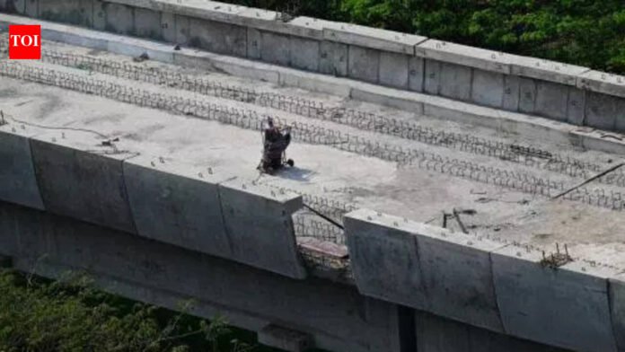 Mulund concrete block collapse: Mumbai Metropolitan Region Development Authority orders special intensive safety inspection across entire Metro 4 corridor | Mumbai News