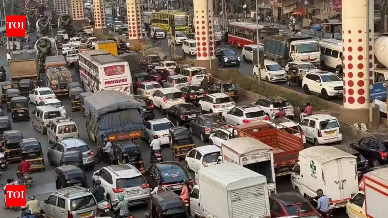 Mumbai braces for 7-hour traffic curbs as PM Narendra Modi, Emmanuel Macron attend India–France event | Mumbai News