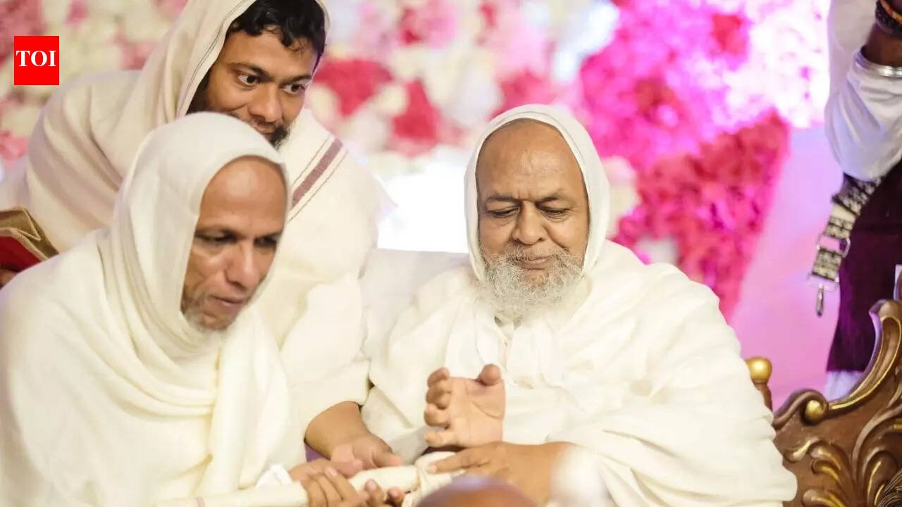 Mumbai witnesses rare spectacle as 64 embrace Jain diksha in mass renunciation at Borivali | Ahmedabad News