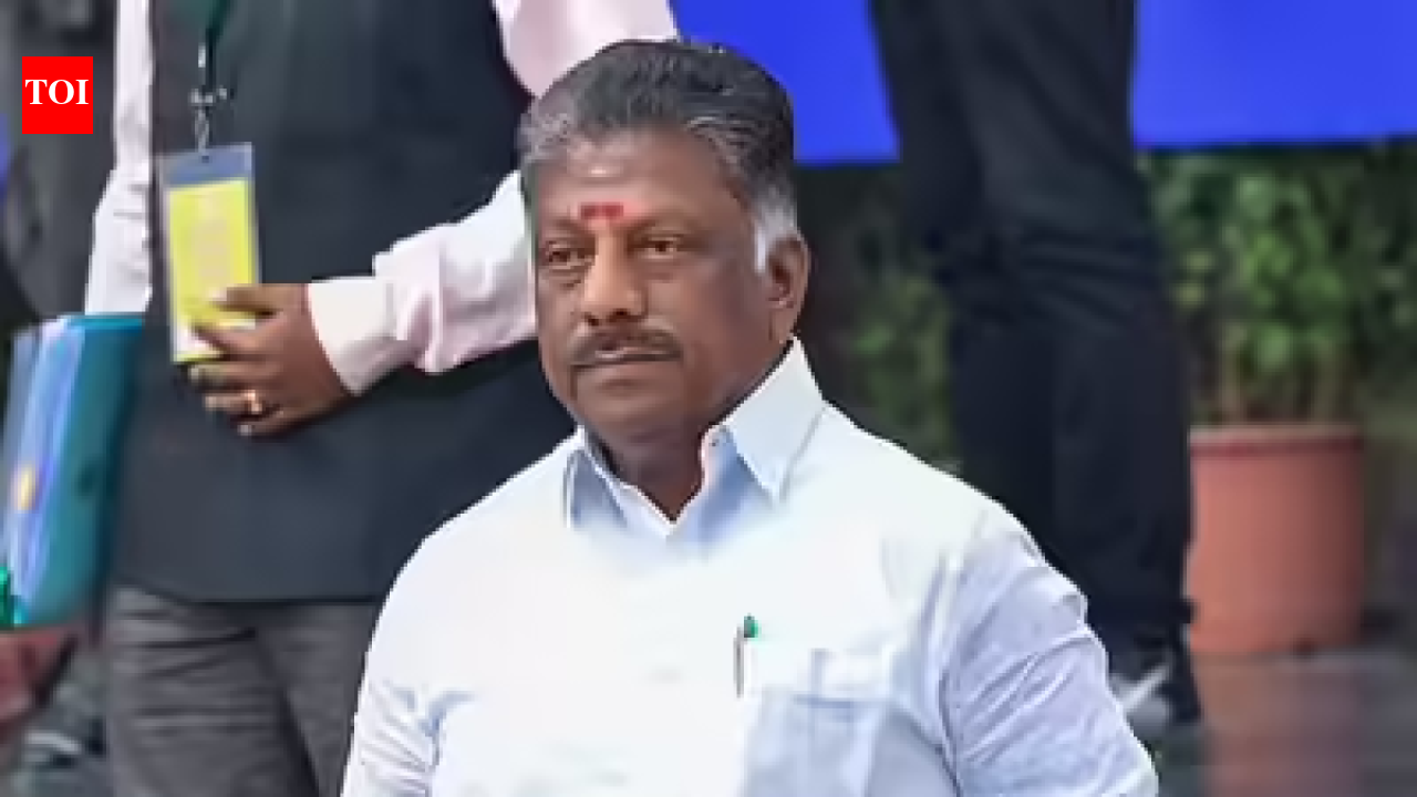 OPS likely to join DMK on Friday ‘to take on Palaniswami’ | Chennai News