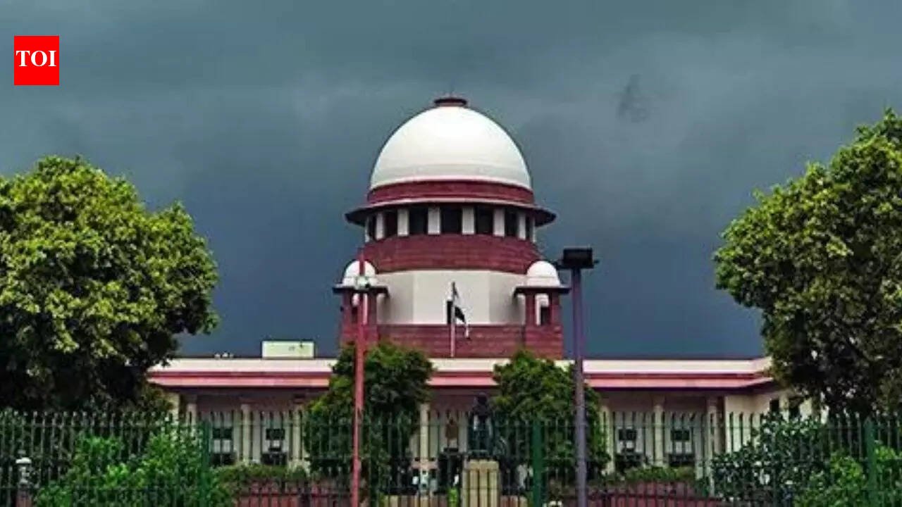 SC stays proceedings against Jharkhand CM Hemant Soren for defying ED summons | India News