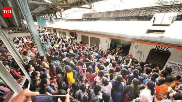 Woman bitten, finger twisted in rush-hour scuffle at Kalyan station | Mumbai News