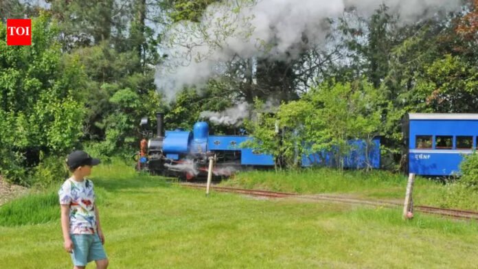 ‘Seagull Boy’ Cooper set to visit DHR in April | Kolkata News