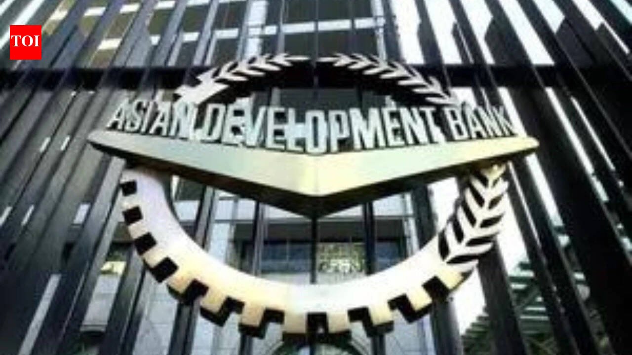 ADB to provide $10billion credit to Pakistan under 2026-30 strategy