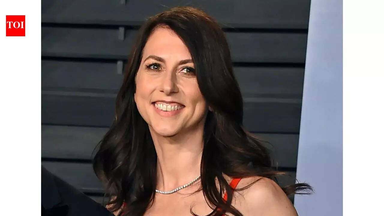 After selling more than half of her Amazon stake, Jeff Bezos’ ex-wife MacKenzie Scott makes another ‘record-setting gift of $42 million’ to …