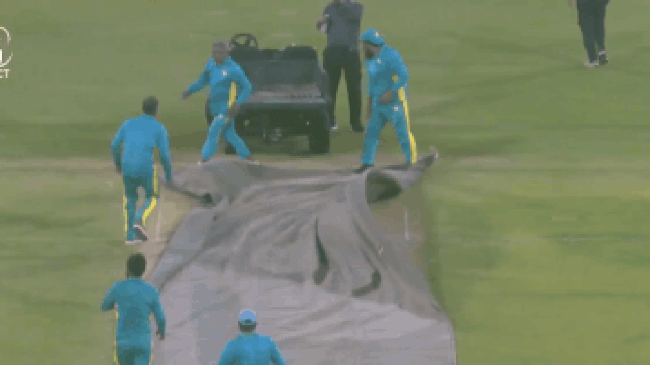 Chaos at Gaddafi Stadium: PSL ground staff slip, fall as covers fly in Lahore - Watch | Cricket News