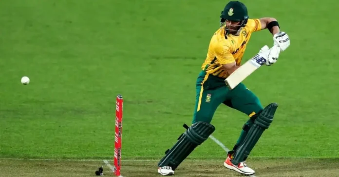 Connor Esterhuizen propels South Africa to series-leveling win over New Zealand in 4th T20I