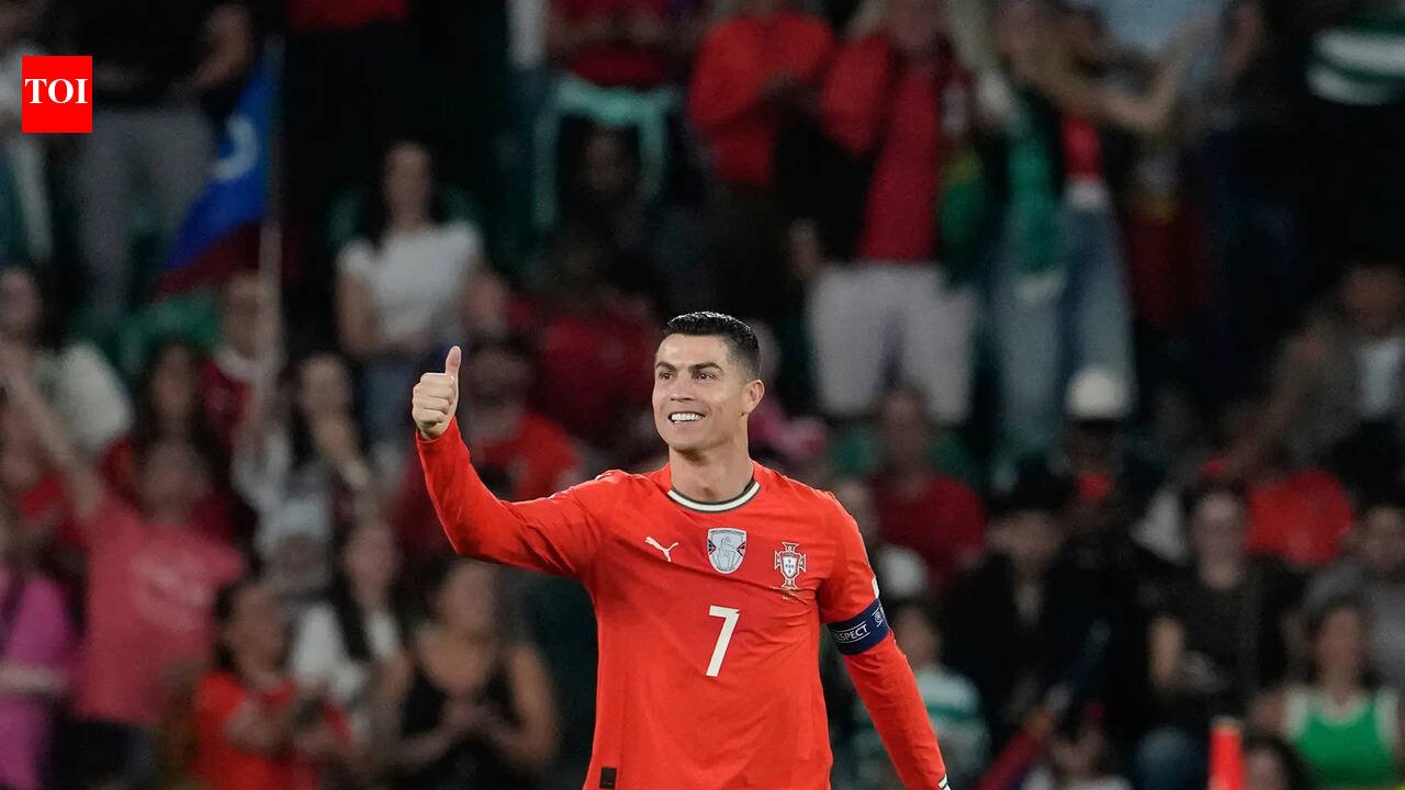 Cristiano Ronaldo ‘not obsessed with 1,000th goal’, Martinez breaks silence | Football News
