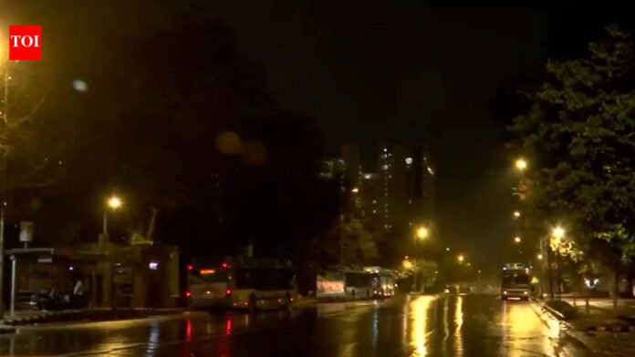 Delhi Rain: Rain lashes several parts of Delhi; temperature likely to drop to 27–29°C | Delhi News