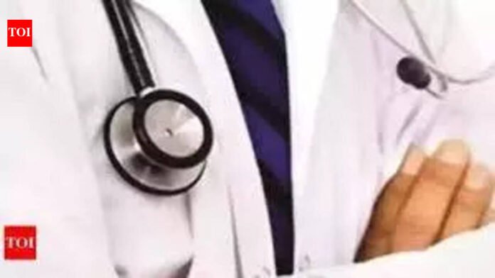 Doctor, hospital staff booked for negligence in Thane after 9-year legal battle | Mumbai News