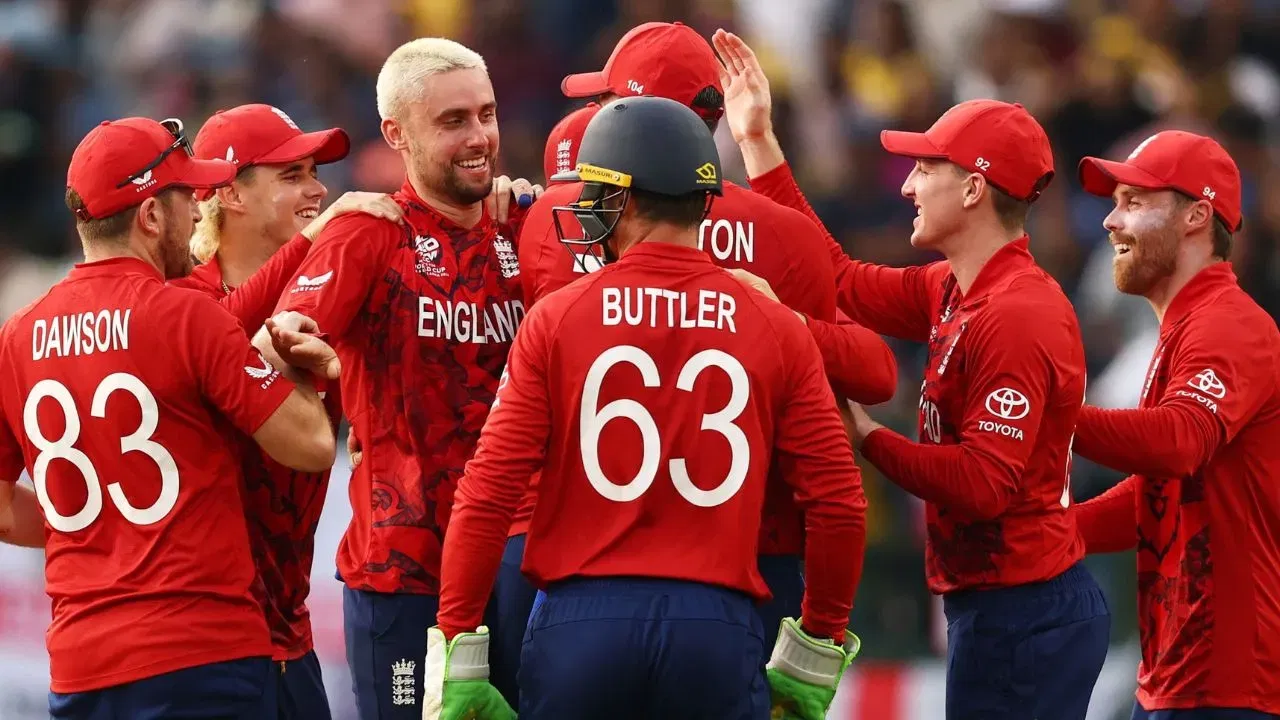 Ravi Shastri picks England as top contenders for T20WC, highlights amazing turnaround