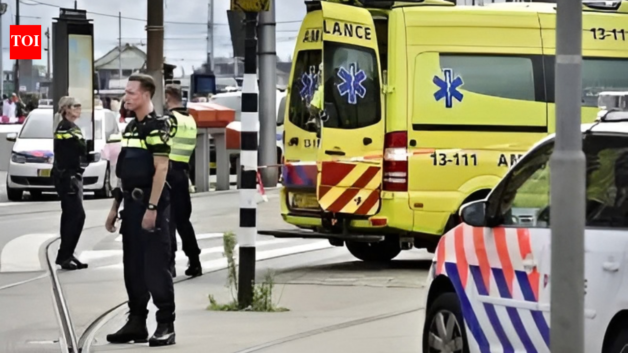 Explosion damages Jewish school in Amsterdam; mayor calls it targeted attack