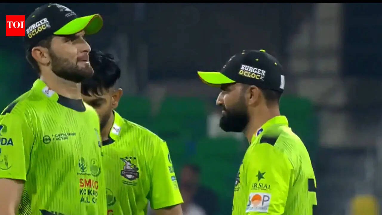 'Fakhar Zaman toh gaya, Afridi ki ... ': Pakistan greats lash out after PSL ball-tampering storm | Cricket News