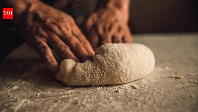 Gluten Intolerance Symptoms: How gluten intolerance triggers persistent gastric issues: Gastroenterologist reveals key symptoms to note |