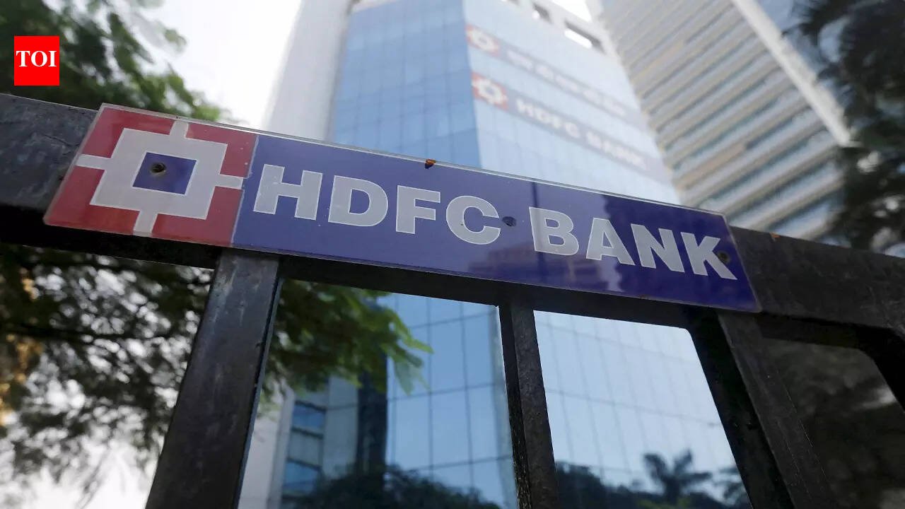 HDFC Bank shares down 7.5% in just two days after Atanu Chakraborty’s resignation; what’s the outlook?