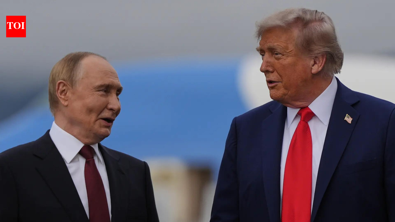 'He wants to be helpful': Trump holds hour-long call with Russia's Putin on Iran war, Ukraine