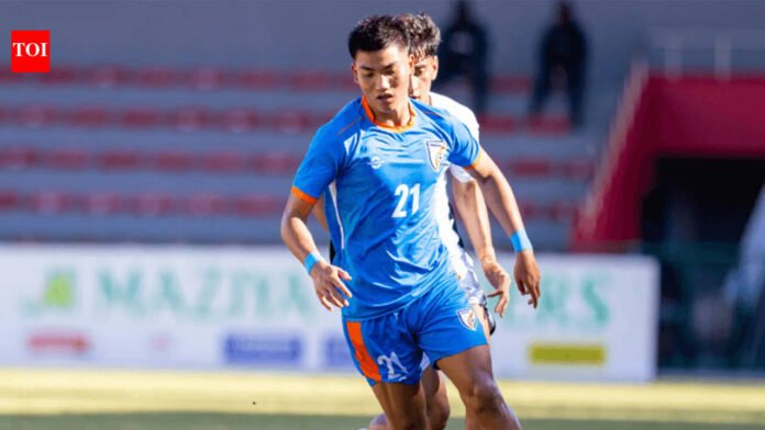 India beat Pakistan 3-0 to reach SAFF U20 semi-finals | Football News