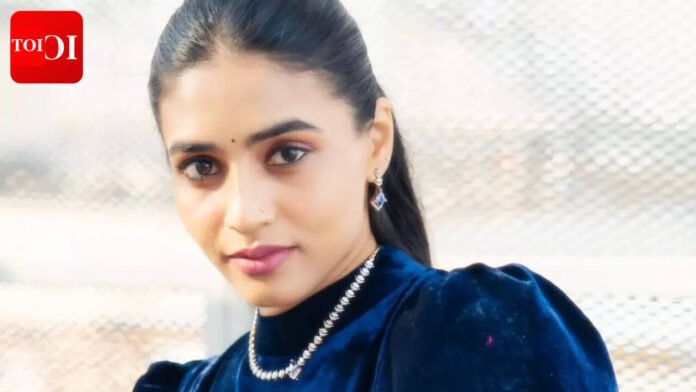 Kantara Actress: Sapthami Gowda slams objectionable Paparazzi clicks; 'Kantara' actress demands dignity and respect for women in cinema | Kannada Movie News