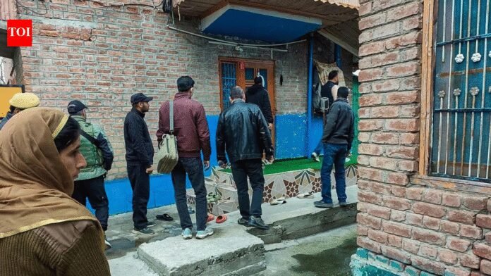 Kashmir Terror Recruitment: Terror recruitment case: Raids in 10 locations in 3 Kashmir districts | India News