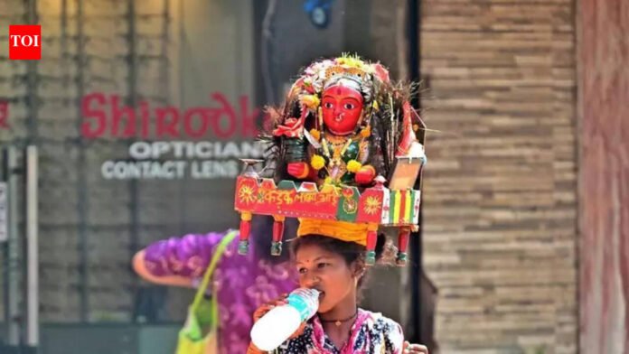 MMR logs 4th heatwave of mth; ‘hot & humid’ conditions today | Mumbai News