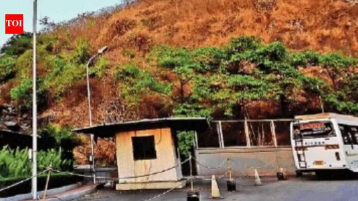 Maharashtra orders inquiry into 'Rs 1,000cr scam' in BMC HSG project | Mumbai News