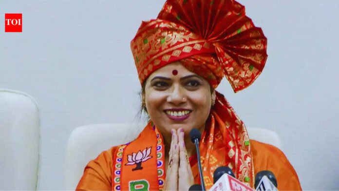 Mumbai court rejects BMC mayor Ritu Tawde’s discharge plea in 2016 teacher assault case, trial to proceed | Mumbai News