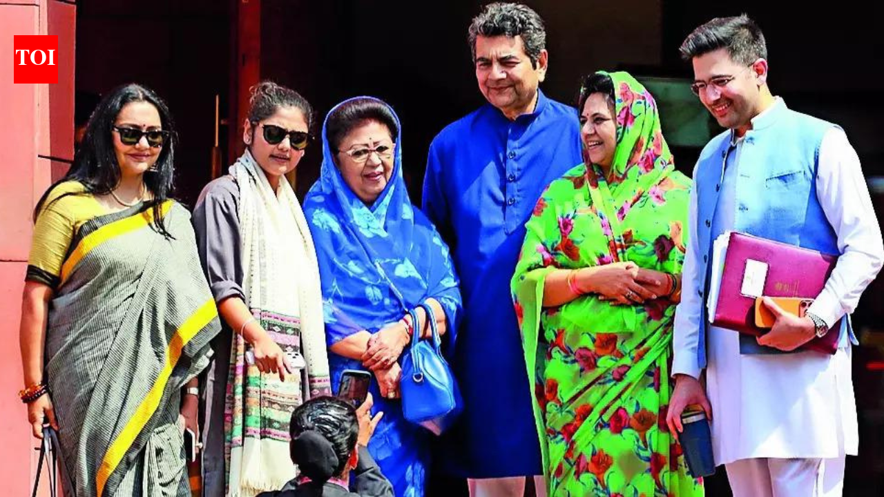 Parliament seats may be increased to 816 for 1/3rd women's reservation | India News