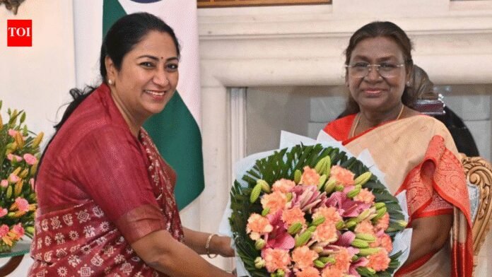 President Murmu to launch free pink mobility card for women in Delhi | India News