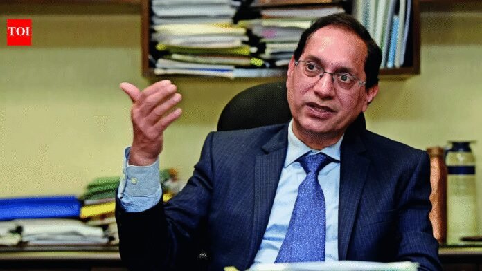 Sebi tightens disclosures for top officials