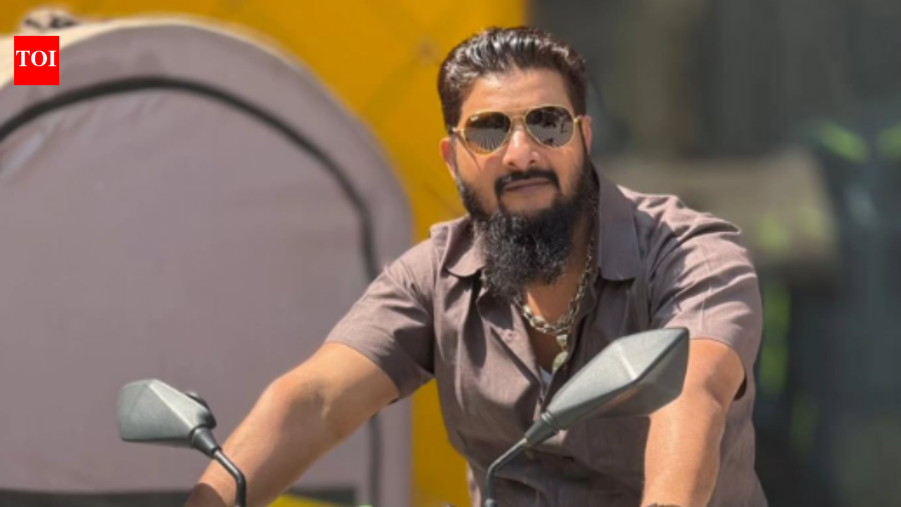Shots fired at social media influencer Nadeem ‘Baba’ Khan’s house in Thane, no injuries reported | Thane News