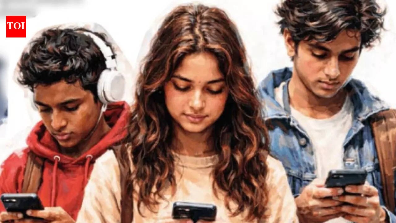 Smartphones & the silent disruptor: How phubbing erodes social bonds | India News
