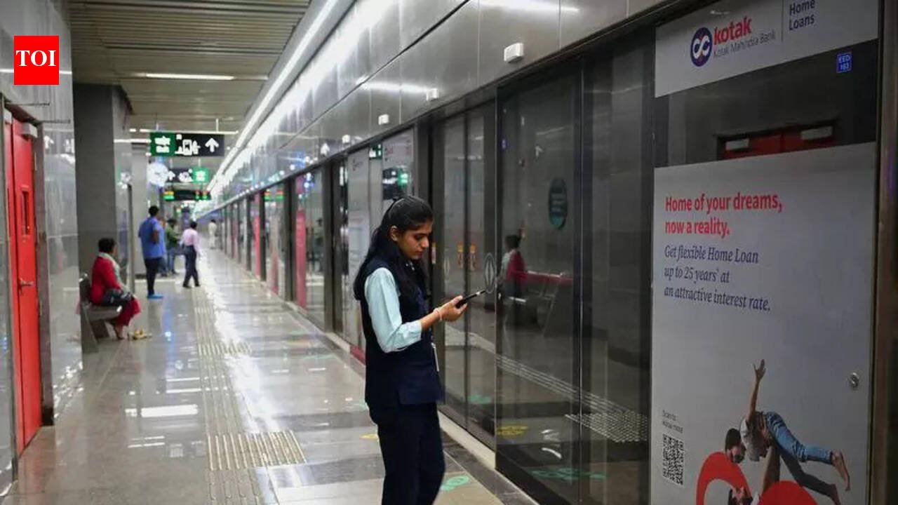 Telecom operators oppose fresh Mumbai Metro connectivity tender, offer to buy existing infrastructure | Mumbai News