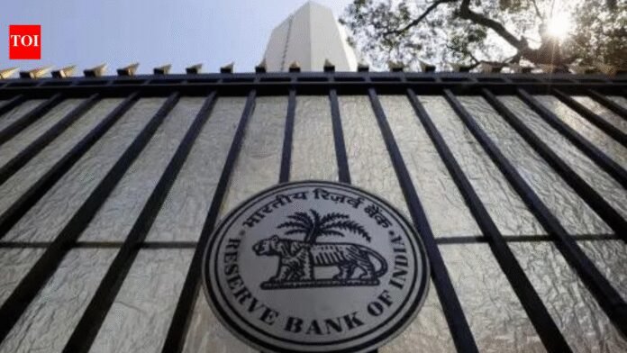 Upside risk to prices as West Asia simmers: RBI