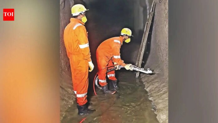 BMC takes on British-era drains with latest tech | Mumbai News