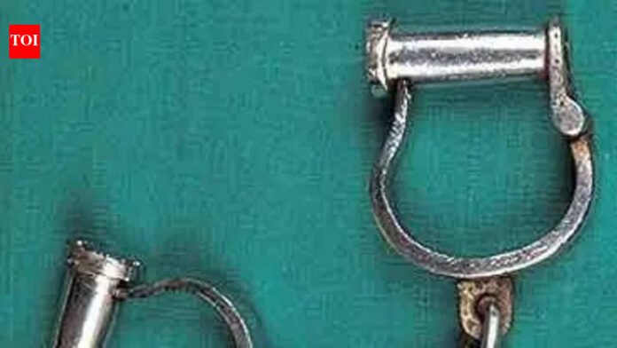 Boy assault case: Victim out of danger; accused autorickshaw driver’s police custody extended till April 4 | Mumbai News