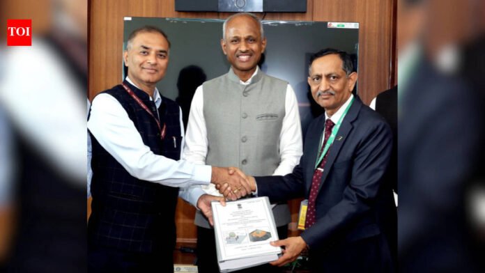 Defence minister inks contract of Rs 1,950cr for 2 mountain radars with PSU BEL for IAF | India News