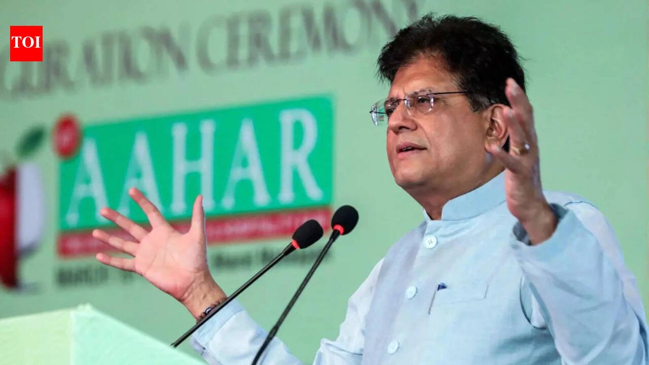 Government set to roll out 3 free trade pacts in six weeks