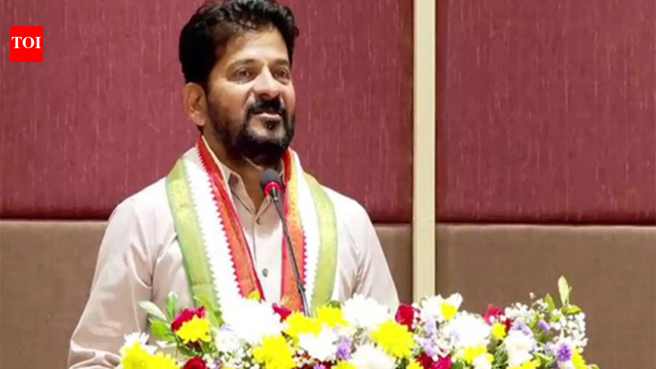 Kerala assembly polls: Telangana CM Revanth Reddy unveils UDF manifesto, calls it the beginning of a 'golden era' | India News